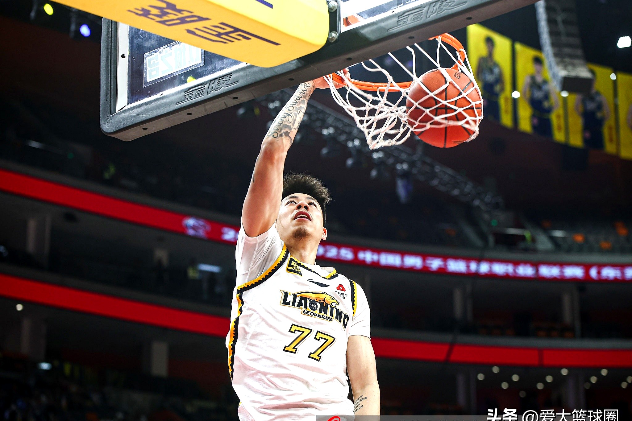 乐竞体育-今夜辽宁本钢调整名单以备NBA总决赛，完成体检环节打磨，球迷炸锅，心理建设被强调的简单介绍