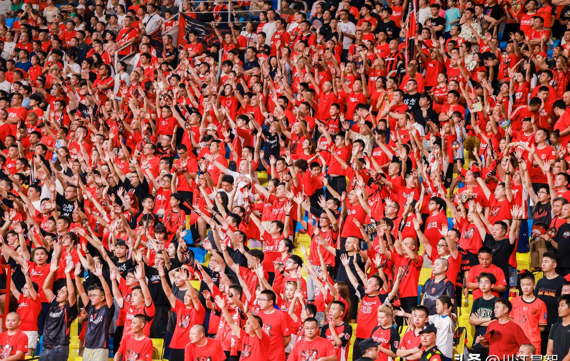 乐竞体育官方网站-关于赛前山东泰山战术微调：英超节点到来，底气十足，心理建设被强调的信息